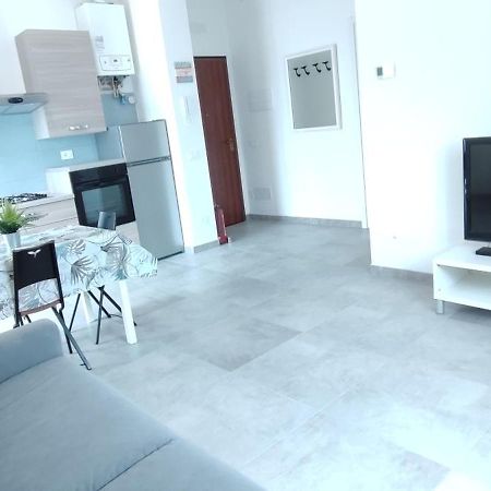 Appartamento Casa Sardina, Per Mare E Fiera Rimini Esterno foto