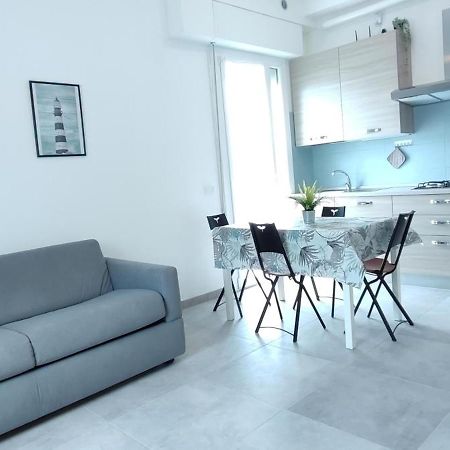 Appartamento Casa Sardina, Per Mare E Fiera Rimini Esterno foto